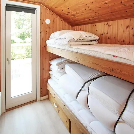 4 Bedroom Awesome In Sams 4*